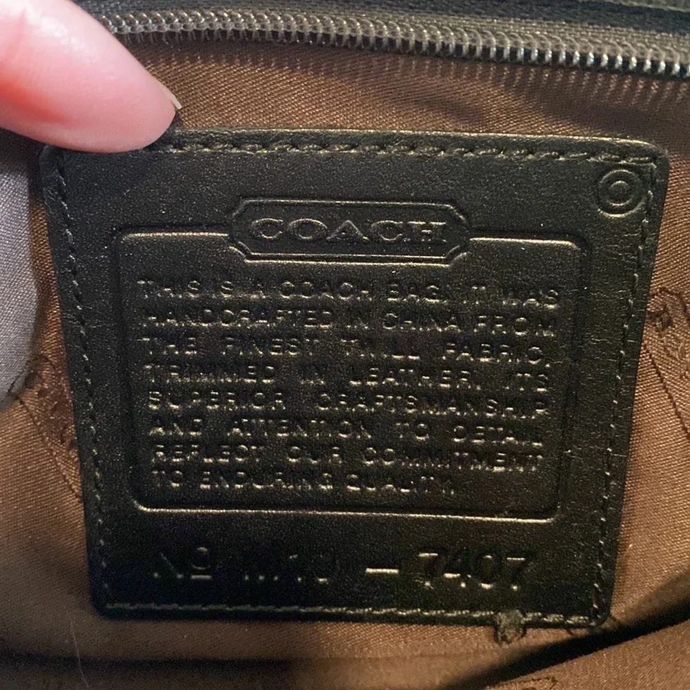 Coach Wristlet/Clutch Nylon & Leather Trim Bag in EUC